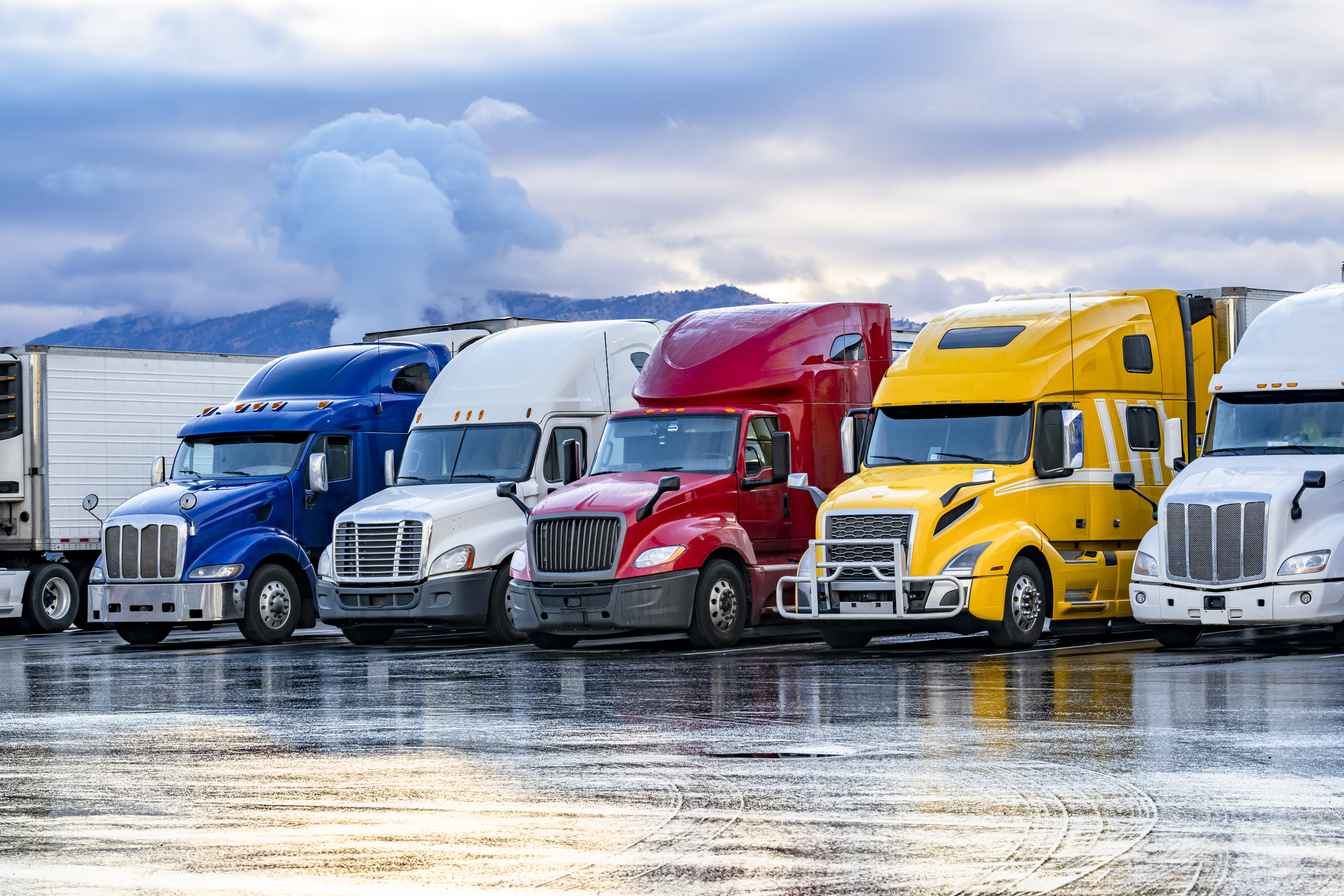 Financial Woes Plague Trucking Company Yellow, Threatening Bankruptcy and Taxpayer Burden