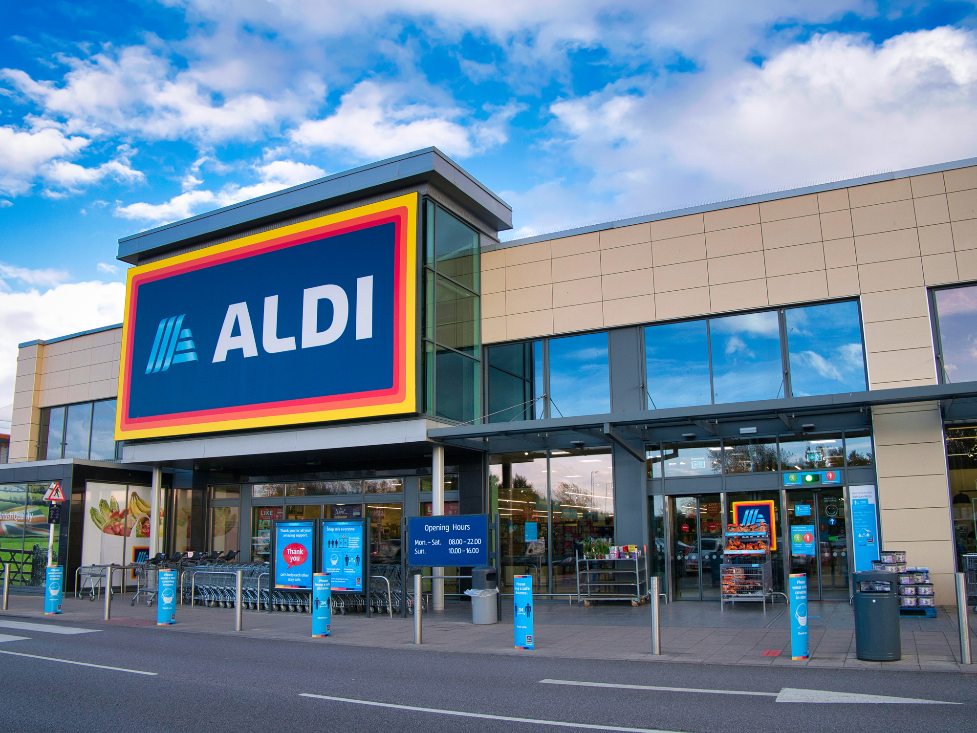 Aldi’s Strategic Expansion: Acquisition of 400 Winn-Dixie and Harvey’s Supermarkets